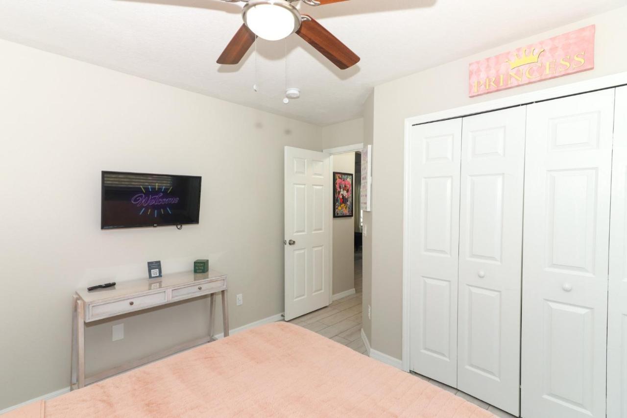 Lilys Stylish Villa Close To Disney Ideal For Long Stays Orlando Exterior photo
